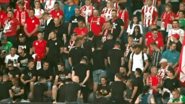 VIDEO Partida Sepsi - FC U Craiova, întreruptă definitiv de arbitru pentru scandări xenofobe