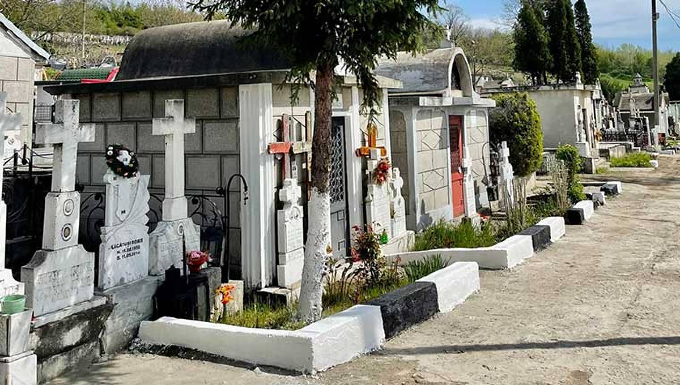 Primăria Slatina dorește rezilierea contractului de concesiune cu firma care administrează cimitirul Strehareți